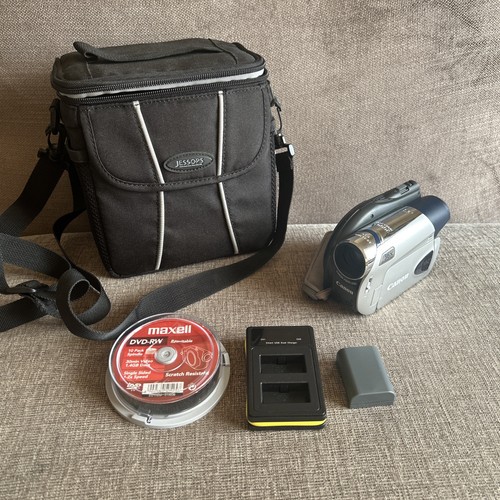 Canon dc301 dvd camcorder - canon, 36x